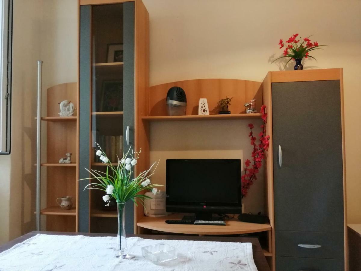 Apartment Micaela Пула Экстерьер фото